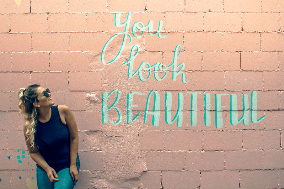 10 Logo Thời Trang Nổi Tiếng Và Đẳng Cấp Nhất